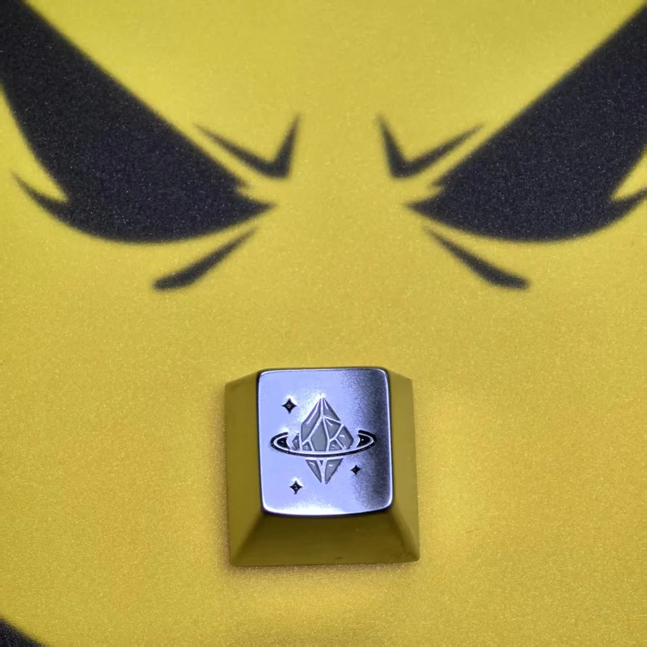 Frontier Mithril Metal Keycap R4 Cherry Profile Artisan Keycap Compatible with MX Stems - Image 2