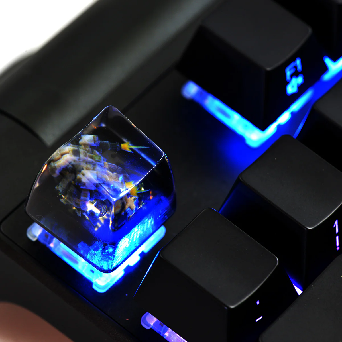 [CLOSED][GB] LOBUCAP Viking Resin Novelty Backlit keycap - Image 10