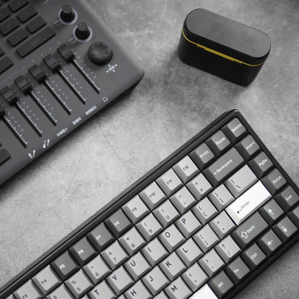 Ghost Judges GJ Interstellar Cherry PBT Doubleshot keycap for mx keyboard 60 65 87 104 xd64 xd68 bm60 bm65 bm68 cstc75 vn96 vn66 - Image 4