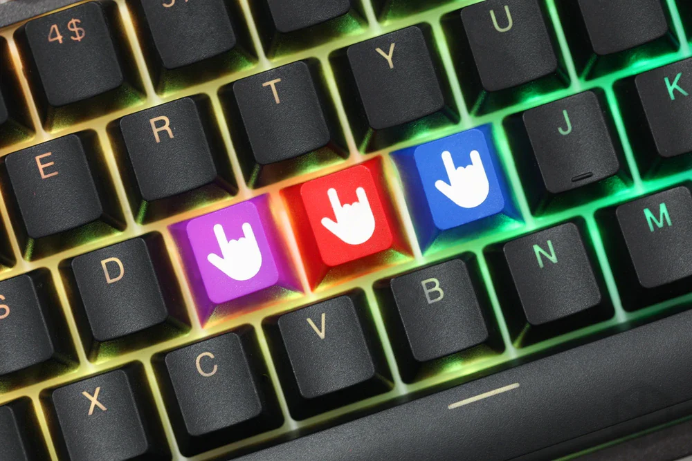 Novelty cherry profile dip dye laser etched pbt keycap love you hand r1 1x purple red blue - Image 2