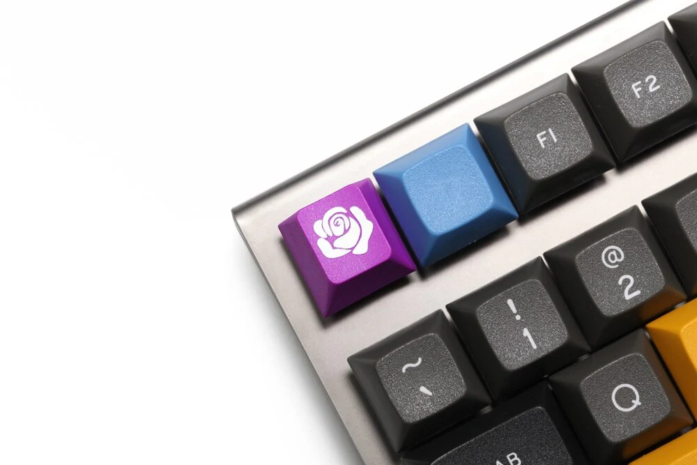 Novelty cherry profile dip dye sculpture pbt keycap laser etched legend rose enter esc - Image 6